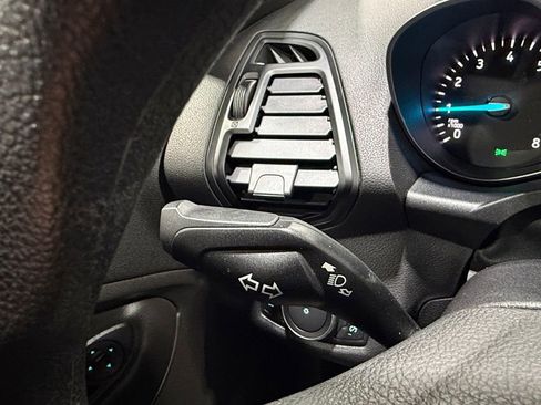 Used 2018 Ford Escape SE image 33