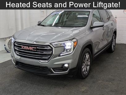 Used 2024 GMC Terrain SLT