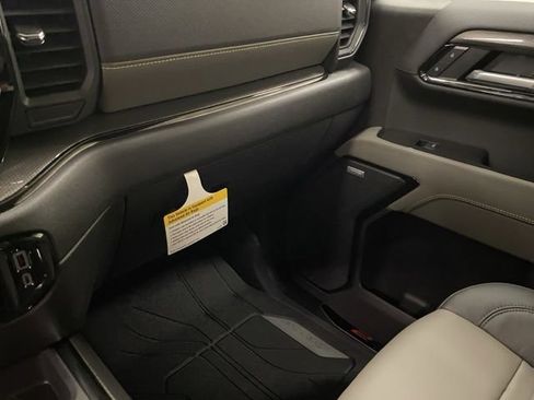 New 2026 Chevrolet Silverado 1500 ZR2 w/ Dark Appearance Package AWD/4WD image 30