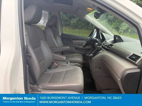 Used 2016 Honda Odyssey EX-L image 36