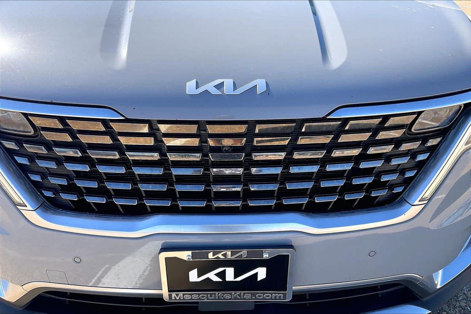 Used 2022 Kia Carnival SX Prestige FWD image 31