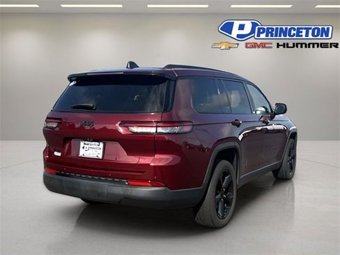Used 2021 Jeep Grand Cherokee L Laredo image 7