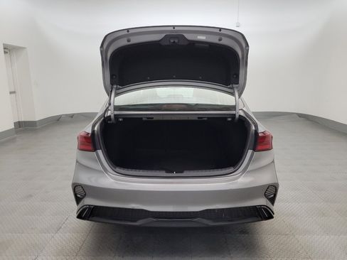 Used 2024 Kia Forte GT-Line image 29