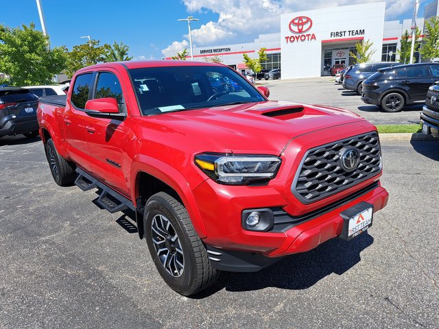 Used 2023 Toyota Tacoma TRD Sport AWD/4WD image 5