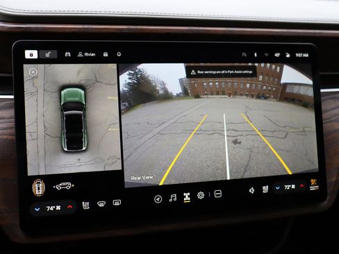 Used 2023 Rivian R1S Adventure image 33