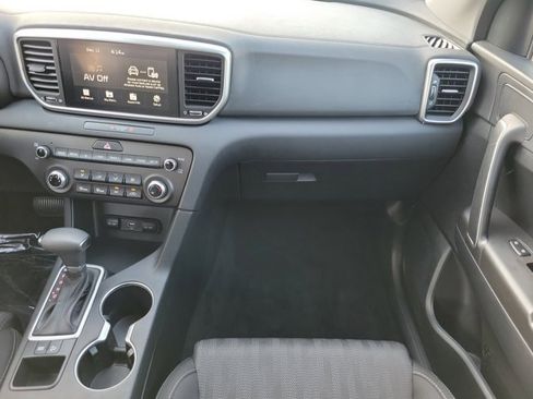 Used 2021 Kia Sportage LX image 14