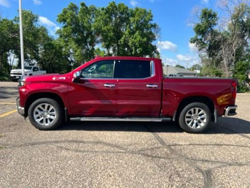 Used 2020 Chevrolet Silverado 1500 LTZ w/ LTZ Plus Package AWD/4WD image 5