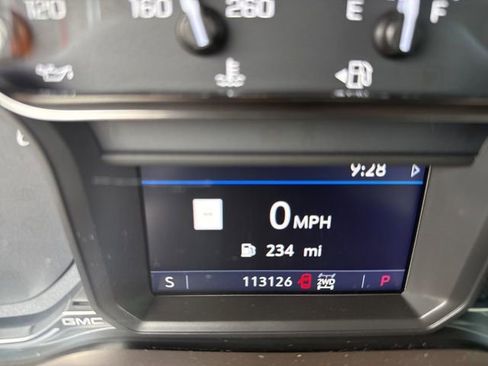 Used 2019 GMC Sierra 1500 SLT w/ SLT Premium Plus Package AWD/4WD image 17