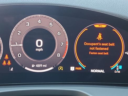 Certified 2025 Porsche Panamera 4 AWD/4WD image 32
