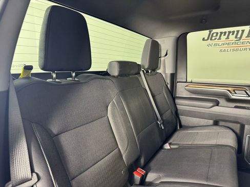 Used 2025 Chevrolet Silverado 2500 LT w/ All Star Edition image 30