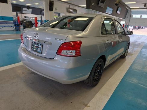 Used 2010 Toyota Yaris Sedan FWD image 2