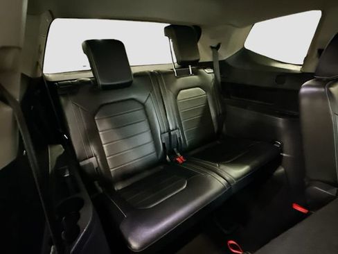 Used 2021 Volkswagen Atlas SEL Premium R-Line image 29