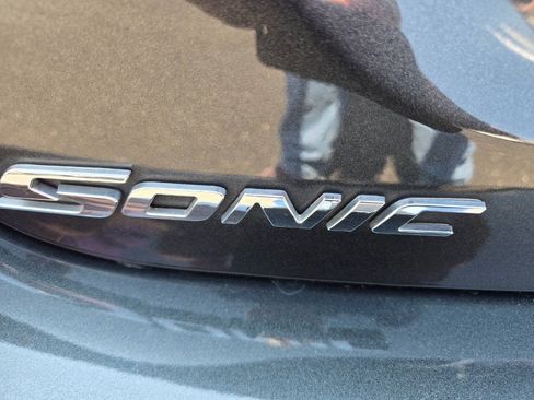 Used 2020 Chevrolet Sonic LS FWD image 11