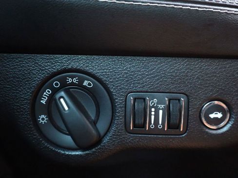 Used 2021 Dodge Challenger R/T Scat Pack RWD image 37