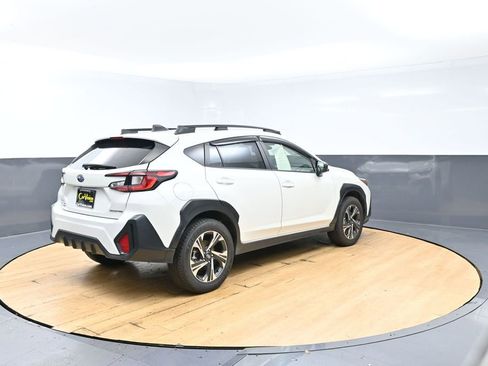 Used 2024 Subaru Crosstrek 2.0i Premium AWD/4WD image 4