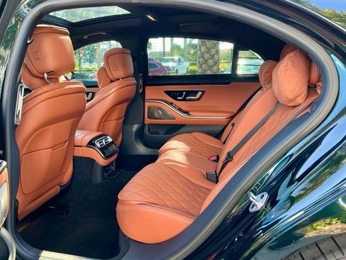 Used 2023 Mercedes-Benz S 580 4MATIC Sedan image 11