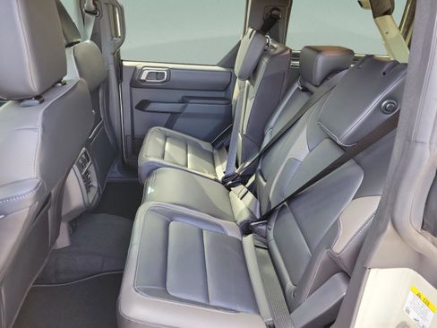 New 2025 Ford Bronco Outer Banks image 14