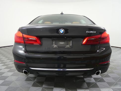 Used 2019 BMW 530i image 4