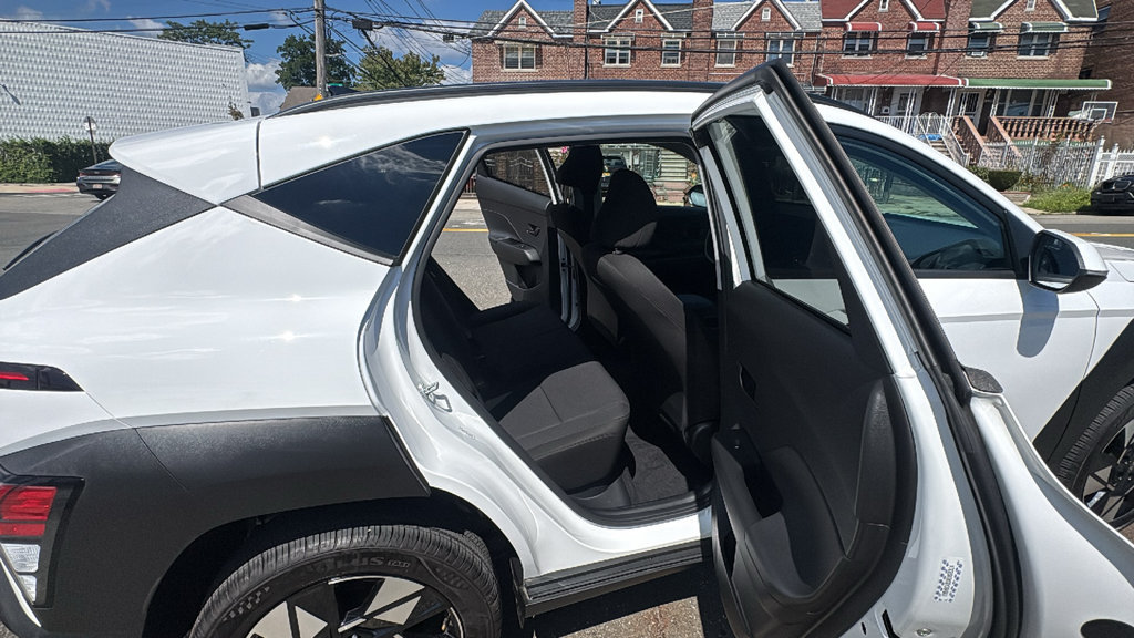 Used 2024 Hyundai Kona SEL AWD/4WD image 26