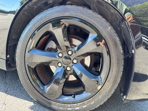 Used 2014 Dodge Charger SXT w/ Blacktop Package RWD image 14