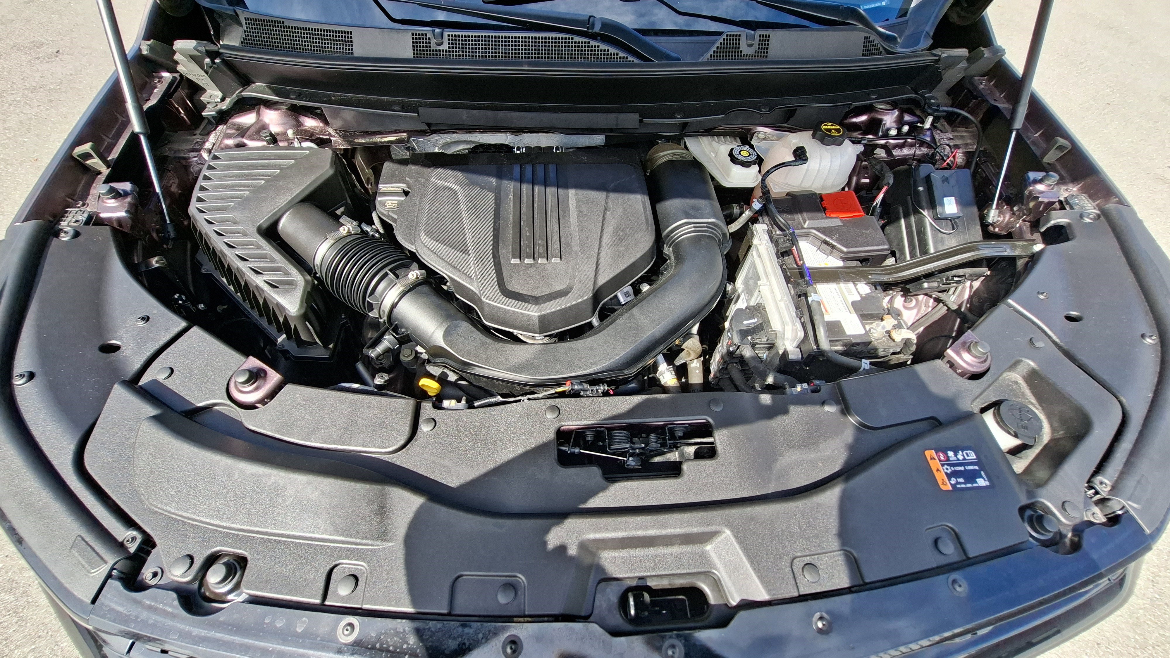 Used 2024 Chevrolet Traverse RS w/ LPO, Floor Liner Package FWD image 24