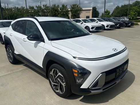 New 2026 Hyundai Kona SEL Premium FWD image 1