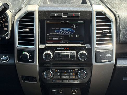 Used 2015 Ford F150 Lariat w/ Heavy-Duty Payload Package RWD image 12