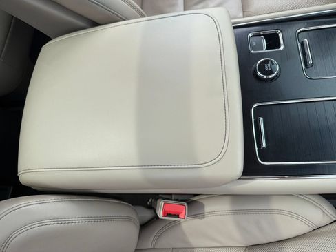 Used 2020 Lincoln Aviator Reserve w/ Equipment Group 202A AWD/4WD image 30