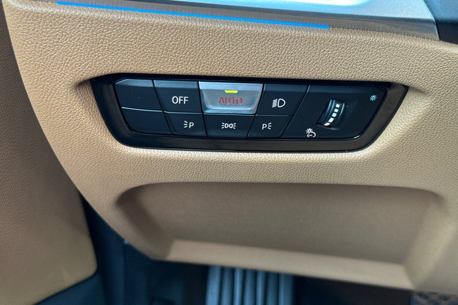 Certified 2023 BMW i4 eDrive40 w/ Premium Package RWD image 36