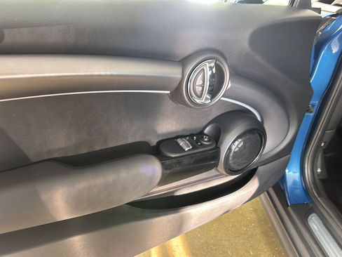 Used 2023 MINI Cooper S w/ Premium Package FWD image 24