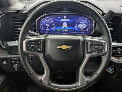 Used 2024 Chevrolet Silverado 1500 LT AWD/4WD image 20