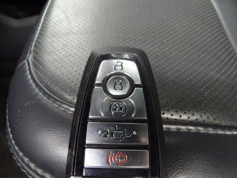 Used 2026 Ford F250 Platinum AWD/4WD image 63