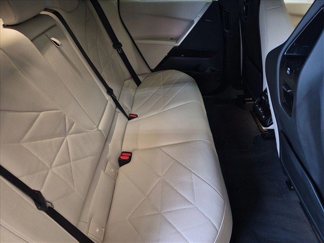 Certified 2024 BMW iX xDrive50 AWD/4WD image 22