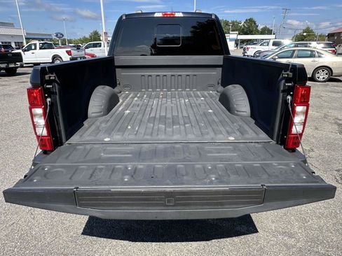 Used 2022 Ford F250 XLT w/ XLT Premium Package AWD/4WD image 29