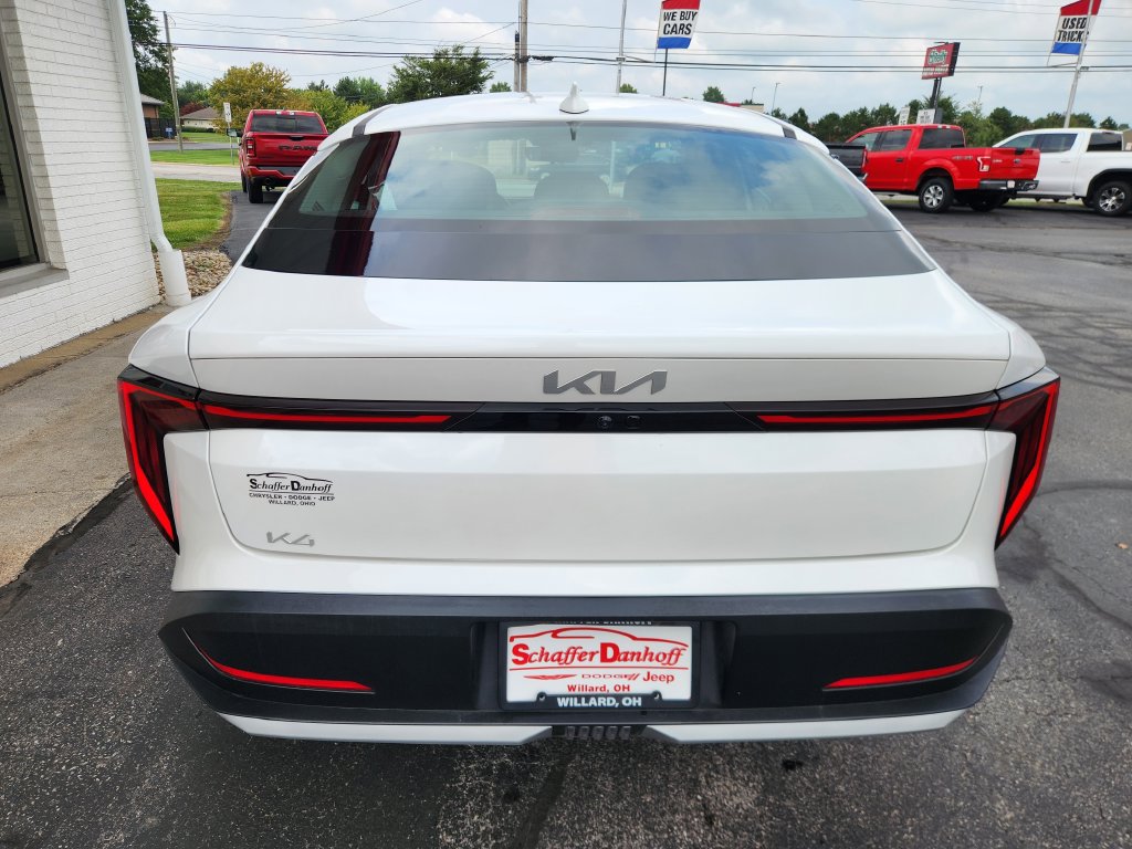 Used 2025 Kia K4 FWD image 4