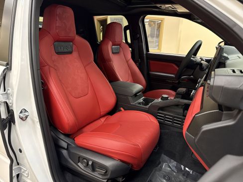 Used 2025 Toyota Tacoma TRD Pro image 21