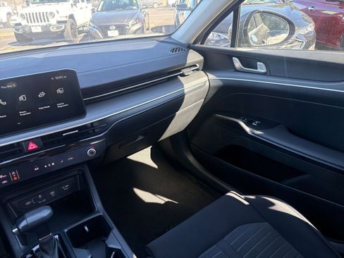 Used 2025 Kia K5 LXS image 34