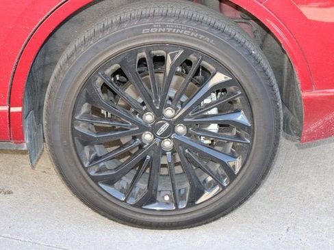 Used 2025 Lincoln Corsair Grand Touring w/ Equipment Group 301A image 28