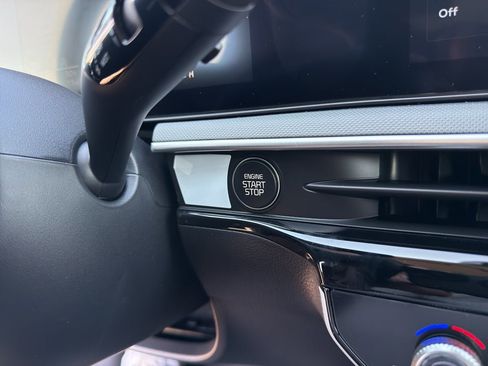 New 2026 Kia K5 LXS FWD image 15