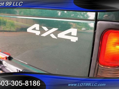 Used 2001 Dodge Ram 3500 Truck 4x4 Quad Cab image 30
