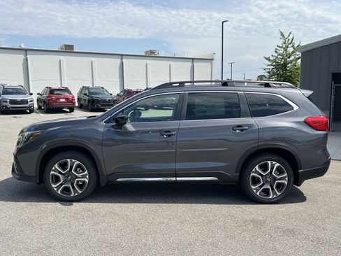 New 2026 Subaru Ascent Limited AWD/4WD image 10