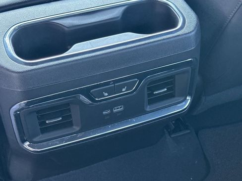 Used 2024 Chevrolet Silverado 1500 High Country w/ Technology Package image 43