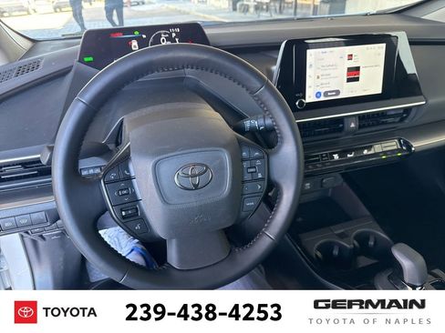 Used 2025 Toyota Prius LE image 17