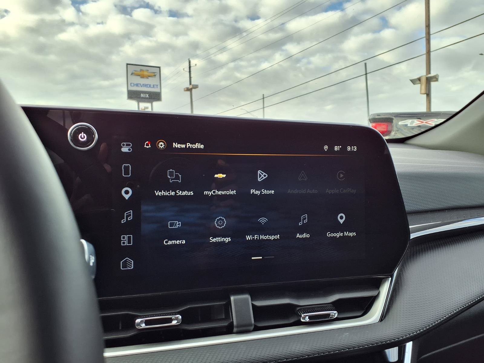 Used 2026 Chevrolet Equinox LT AWD/4WD image 4