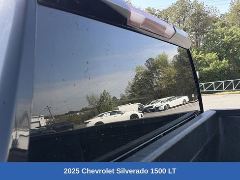 Used 2025 Chevrolet Silverado 1500 LT AWD/4WD image 10