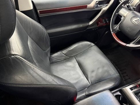 Used 2016 Lexus GX 460 w/ Premium Package AWD/4WD image 42