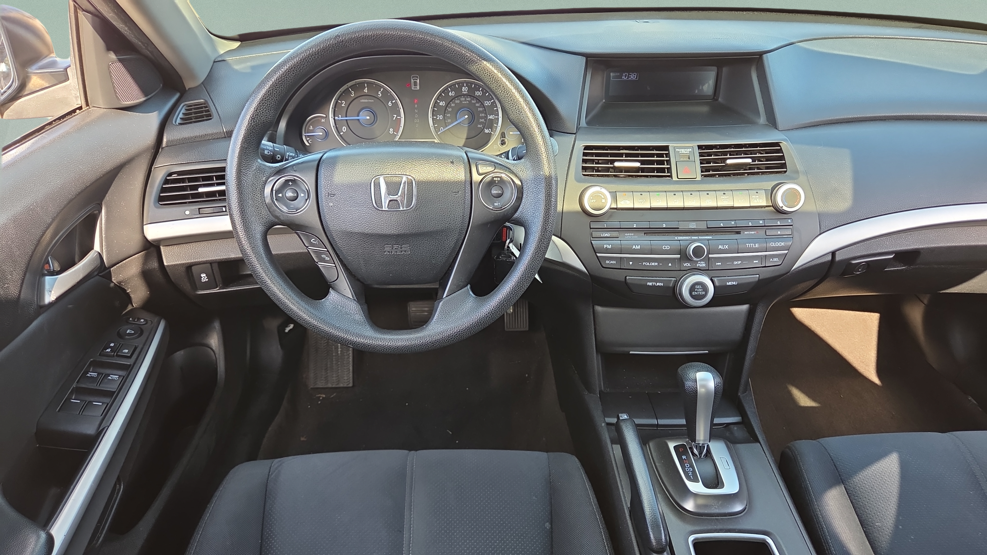 Used 2014 Honda Crosstour EX image 12
