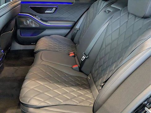 Certified 2025 Mercedes-Benz S 580 4MATIC Sedan image 13