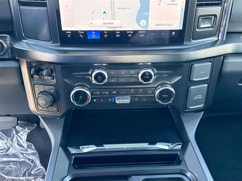 New 2026 Ford F250 Lariat w/ Chrome Package image 11