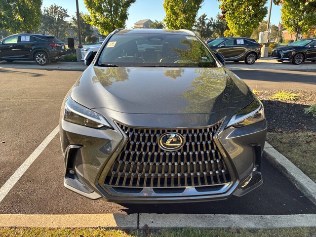 Used 2024 Lexus NX 250 FWD w/ Towing Package (2000 Lbs) image 14